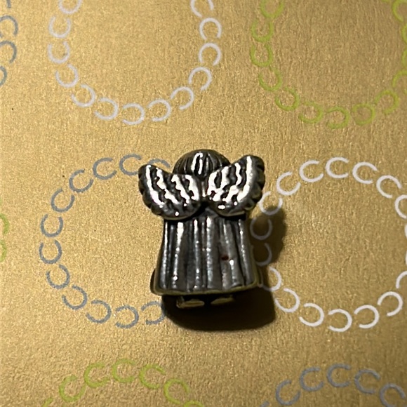 Pandora Angel Charm - Picture 2 of 4